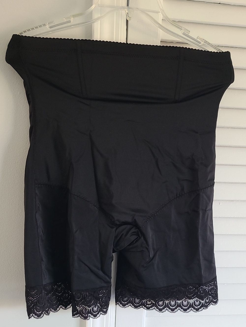 Black Lace Hem High-Waist Shapewear Shorts